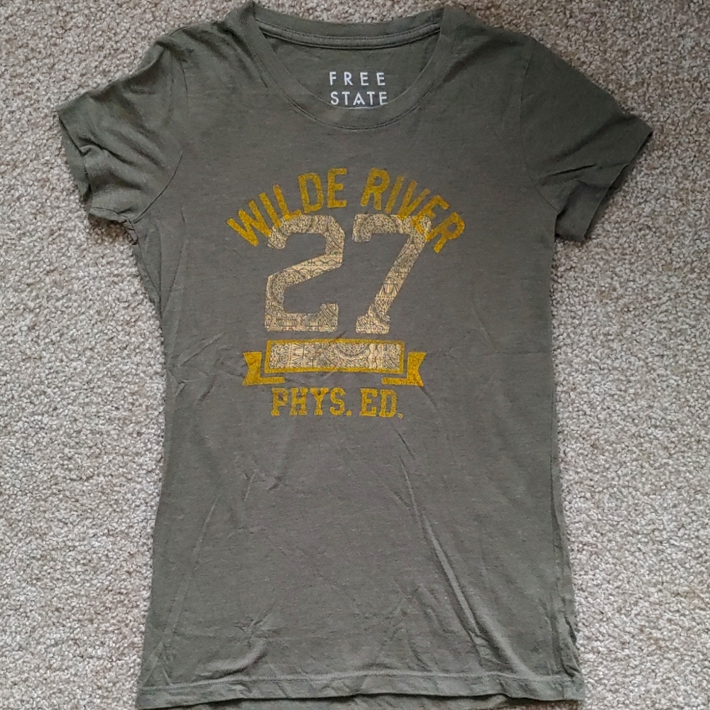 Short sleeve graphic tee